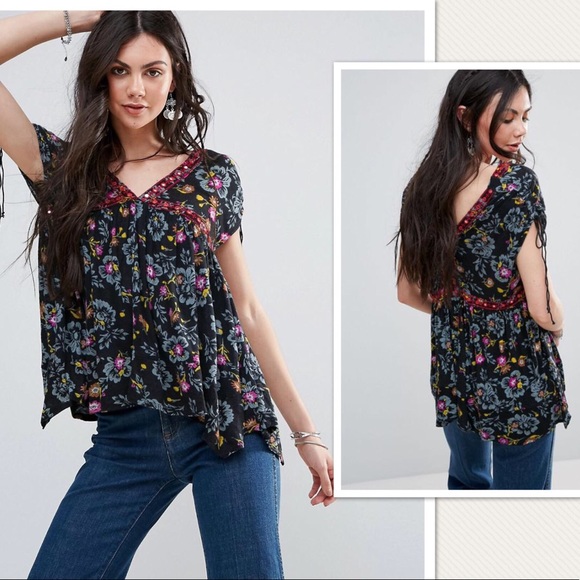 Free People Tops - NWT Free People Escalades Floral Top